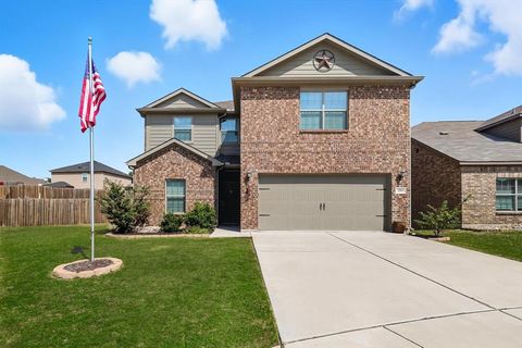 204 Point Rider Road Newark TX 76071