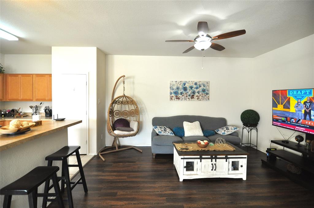 Villages Of Chisholm Ridge Th - Residential