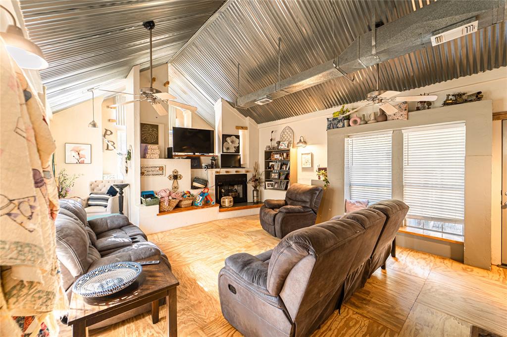 A0019 SUR 50 T Berry - Residential