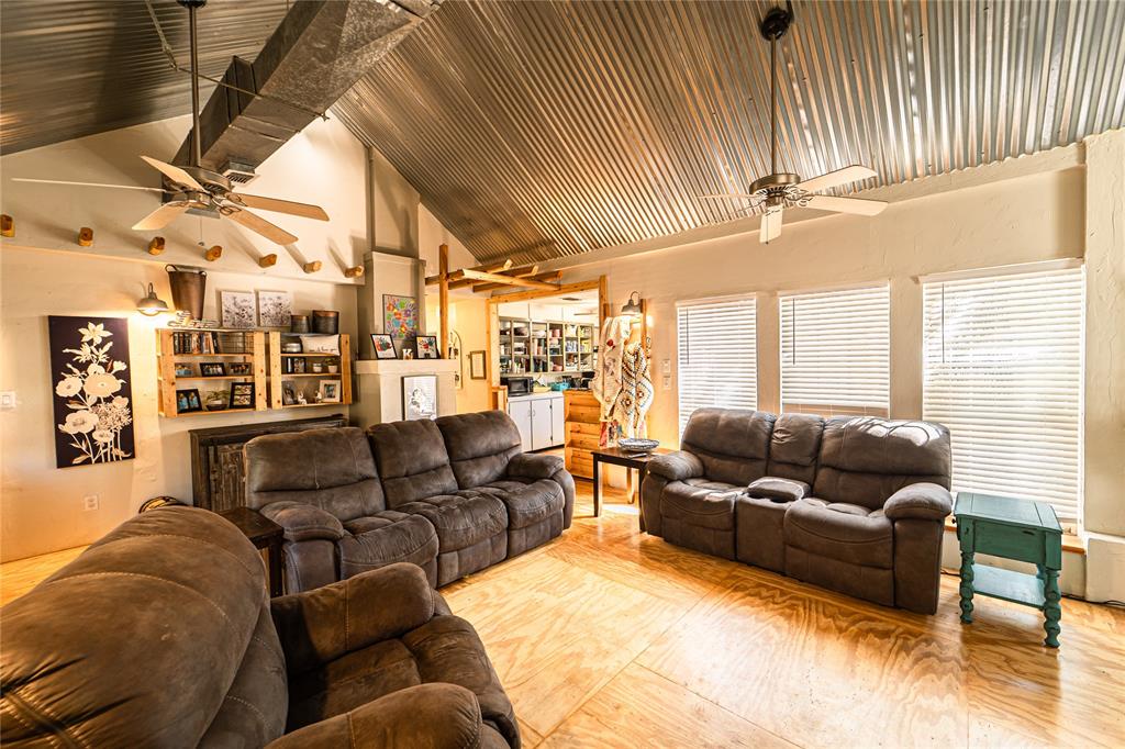 A0019 SUR 50 T Berry - Residential