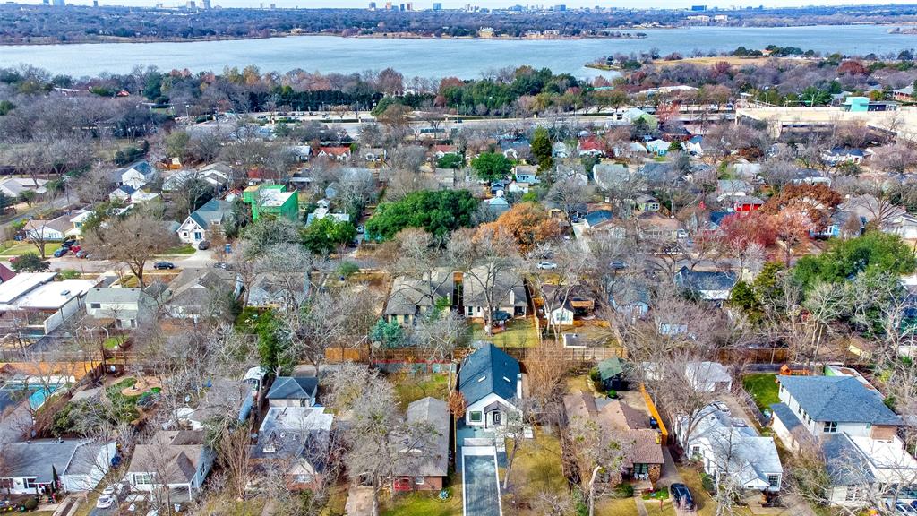 Lake Crest - Residential