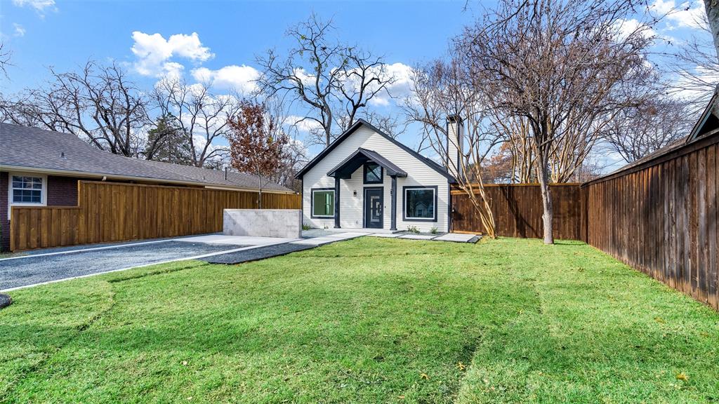 Lake Crest - Residential