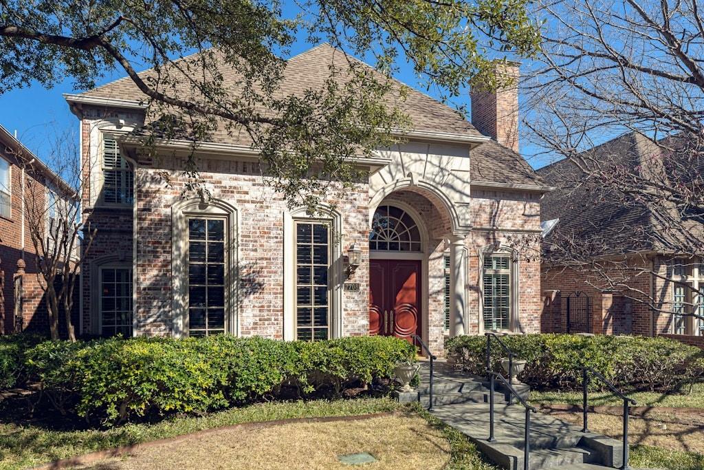 7708 Glenshannon Circle