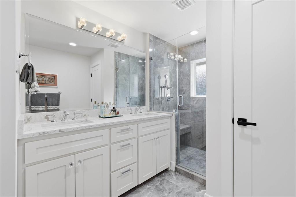 White Rock North 14th Instl - Residential