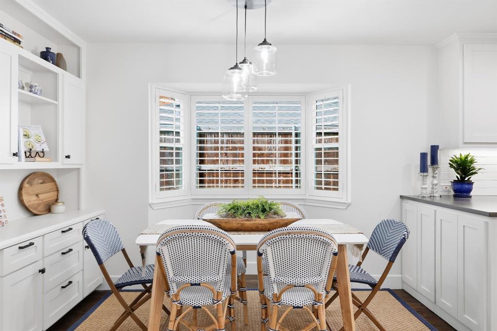 White Rock North 14th Instl - Residential