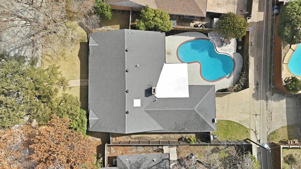 White Rock North 14th Instl - Residential