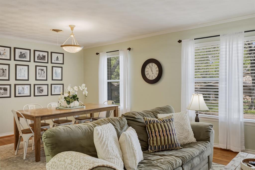 2367 Rockyglen Drive