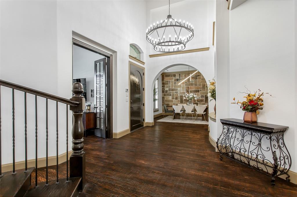 918 Birdsong Drive
