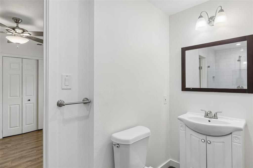 Cloverdale 02 - Residential