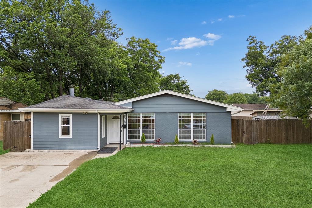 Cloverdale 02 - Residential