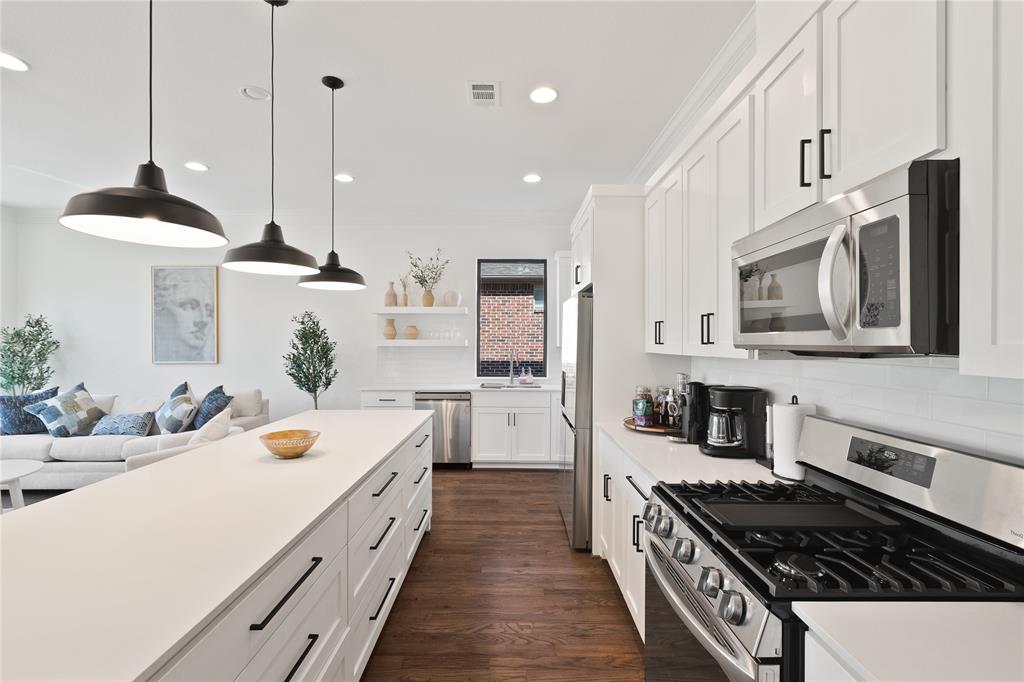 Alcott Fitzhugh Heights - Residential