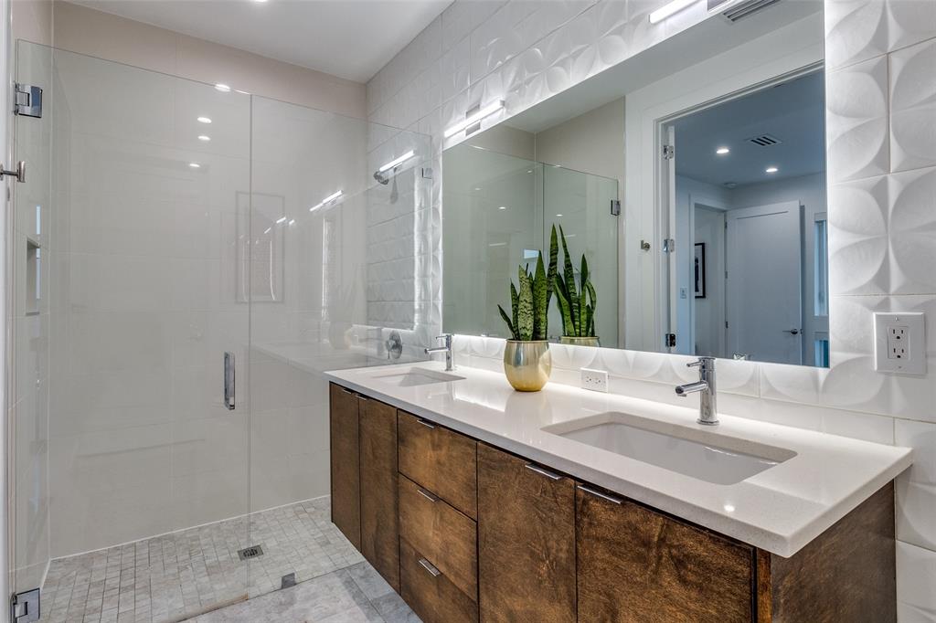 Rick & Hurts North Fitzhugh Ave - Residential