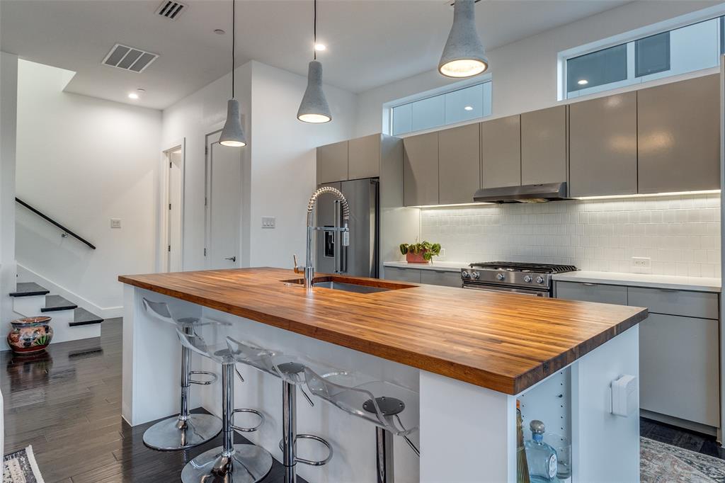 Rick & Hurts North Fitzhugh Ave - Residential