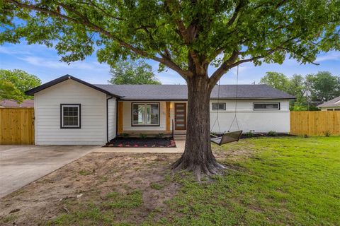 Photo of 3708 Katrine Street, Haltom City, TX 76117 (MLS # 21251307)