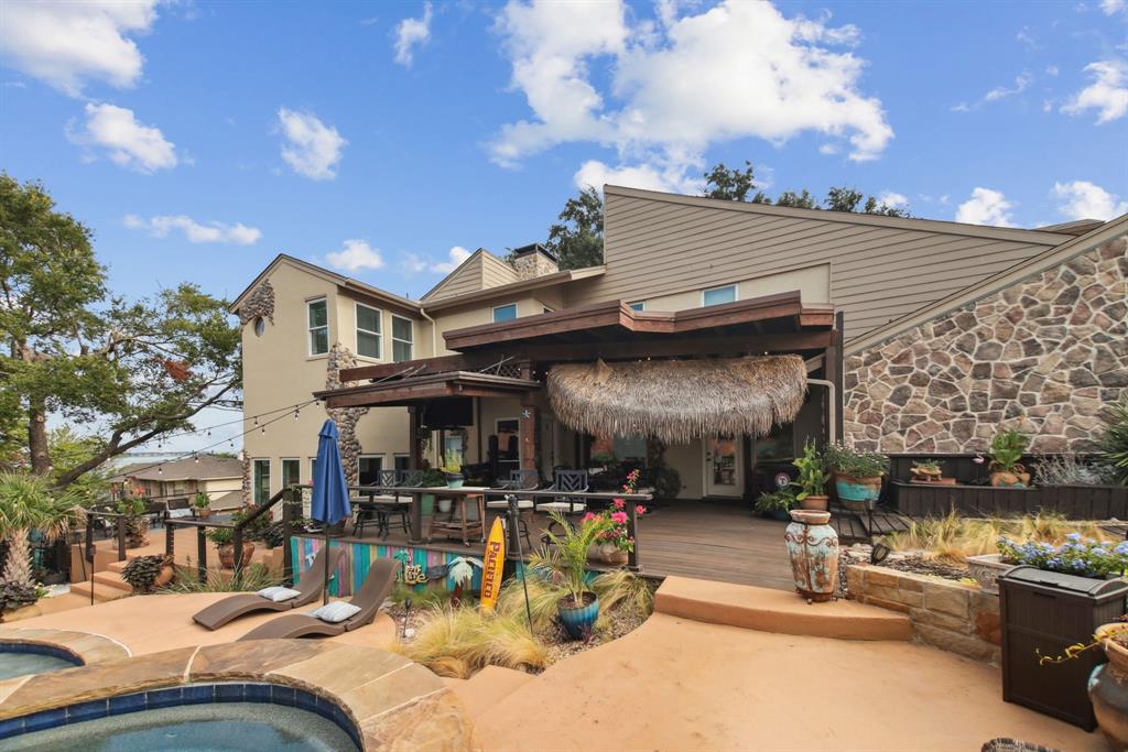 502 Columbia Drive