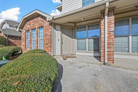 A home in Duncanville