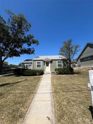 506 W BALL ST, WEATHERFORD, TX 76086 - Image a32ce40aa682f85e4897ce680af3785b/3310020747