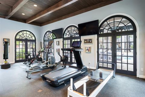 Tiny photo for 6601 Hunters Glen Road, University Park, TX 75205 (MLS # 21097015)