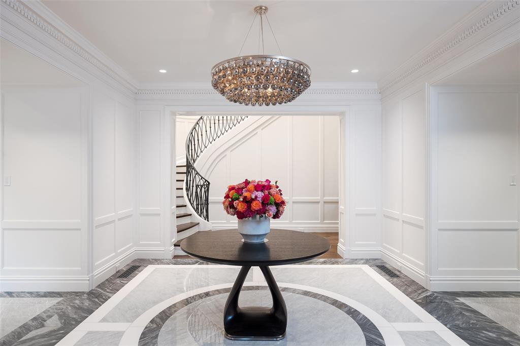 6601 Hunters Glen Road