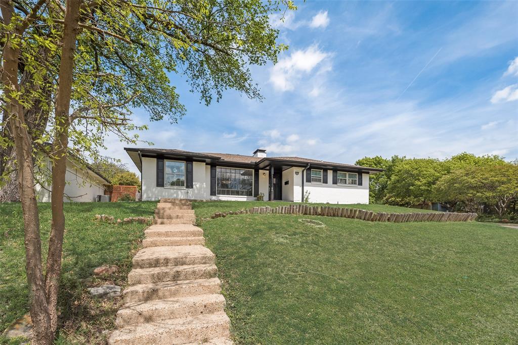 10823 Meadowcliff Lane