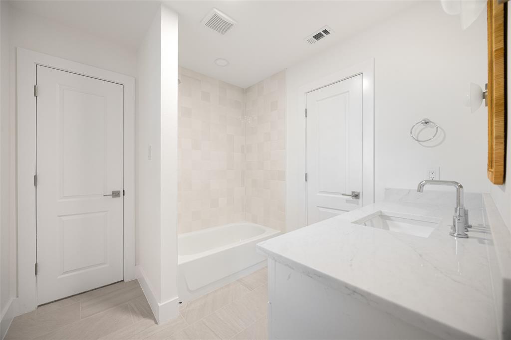 White Rock North - Residential