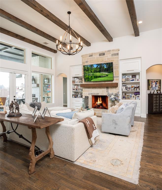 1160 Saddle Creek Drive