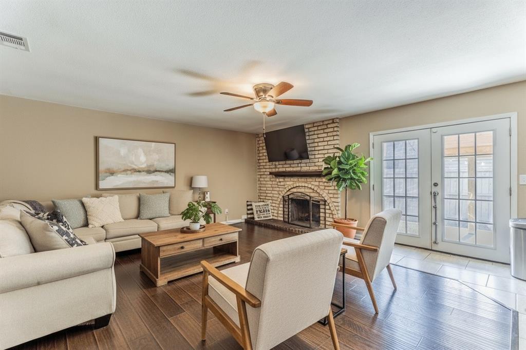 Colony 18 - Residential