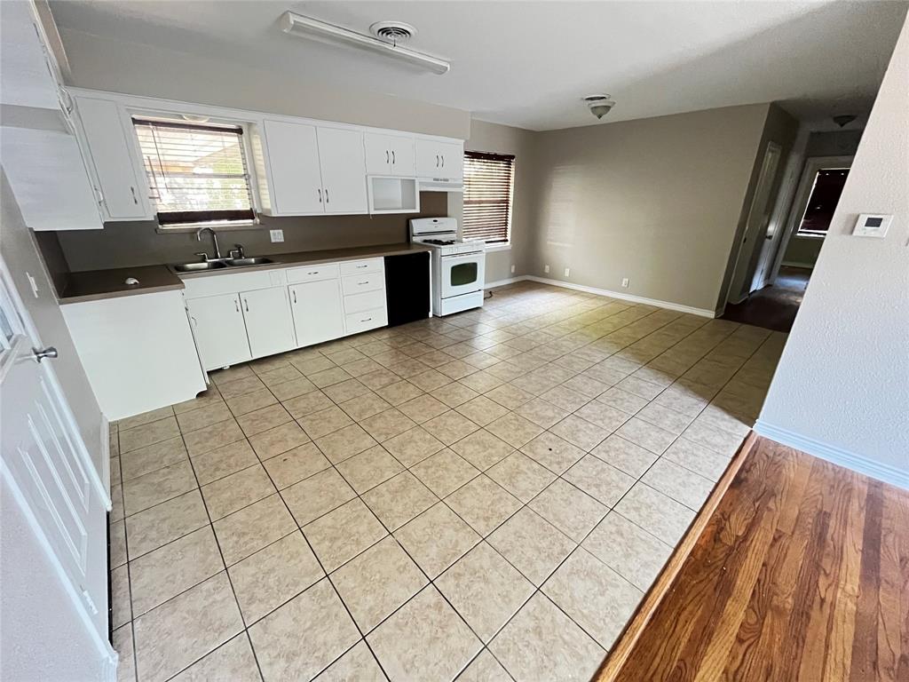 Lyndale - Residential Lease