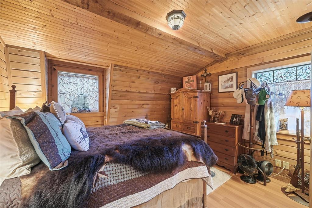 Toby Thomas - Residential