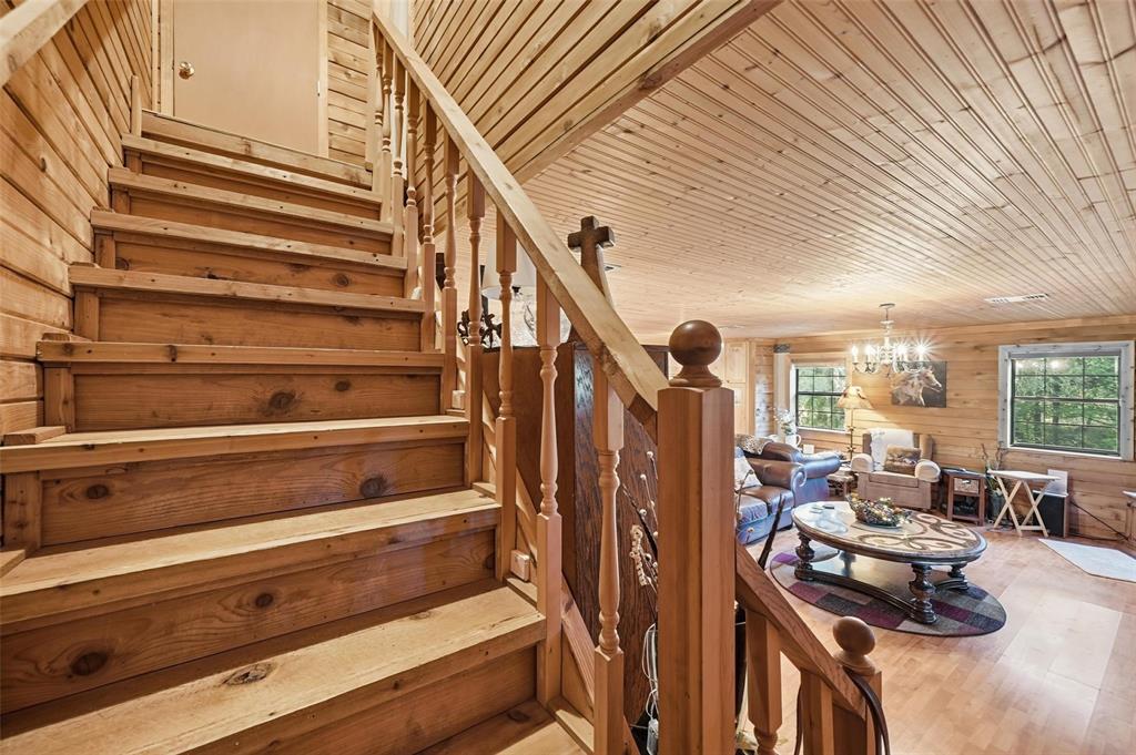 Toby Thomas - Residential