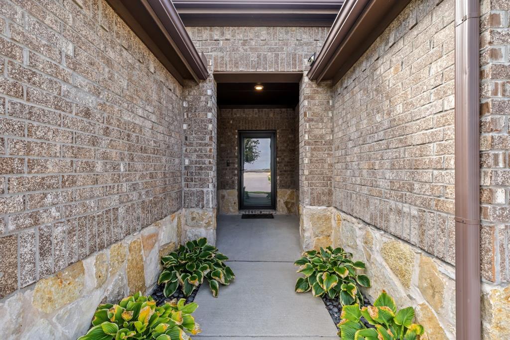 601 Rawhide Way