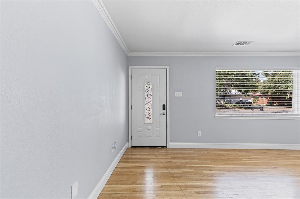 3520 Sheridon Drive