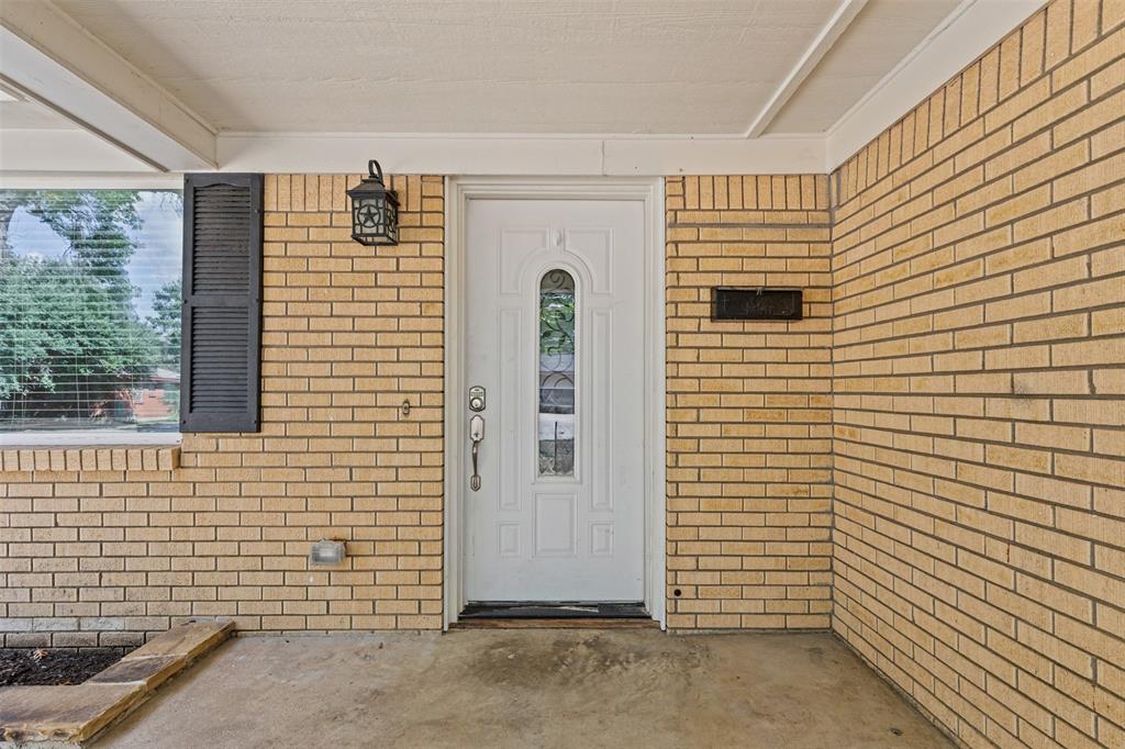 3520 Sheridon Drive