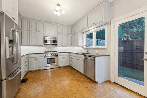 Tiny photo for 4303 University Boulevard, University Park, TX 75205 (MLS # 21340283)