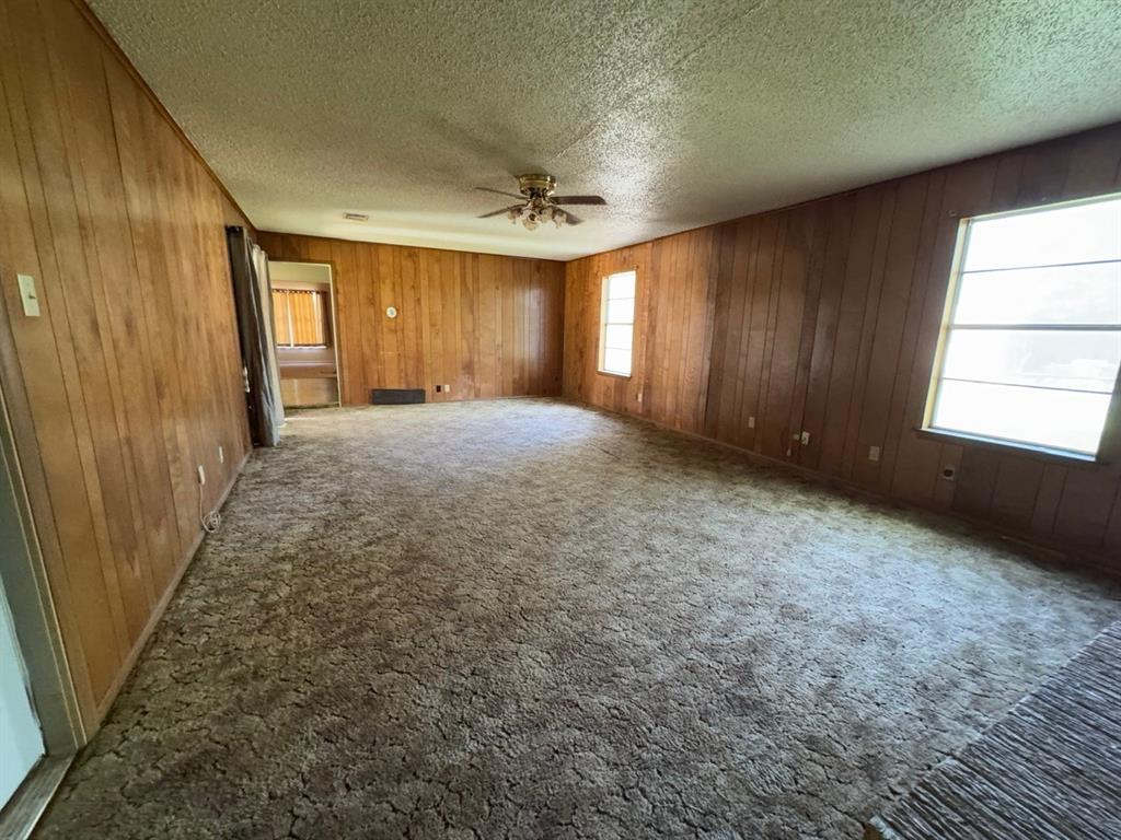3560 Regal Road