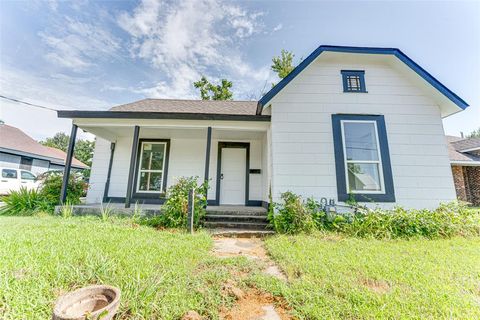 Property photo of 1613 Jones Street, Greenville, TX 75401