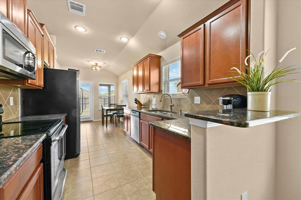 Cross Oak Ranch Ph 3 Tr - Residential