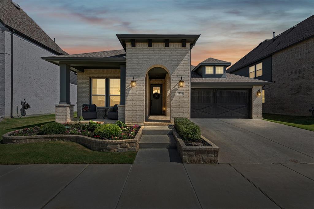 1116 Grassy Lane