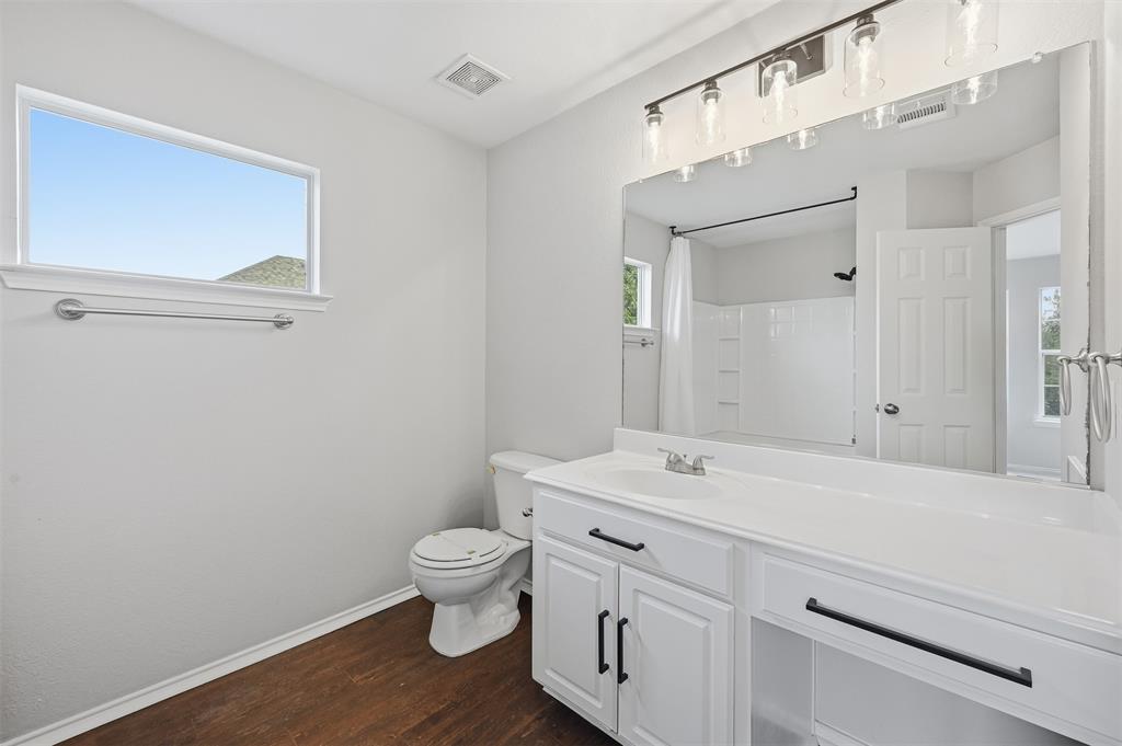 Villages Of Woodland Spgs W - Residential Lease