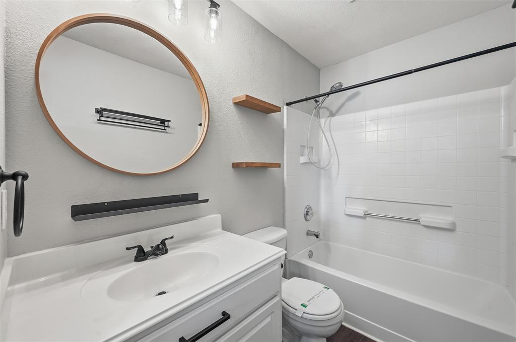 Villages Of Woodland Spgs W - Residential Lease