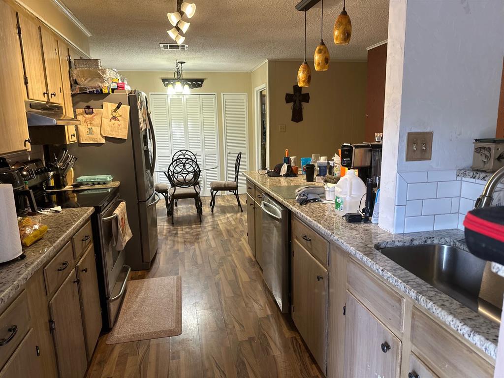 Bossier City, Louisiana 71112, United States, 4 Bedrooms Bedrooms, ,2 BathroomsBathrooms,Residential,Pending,119728