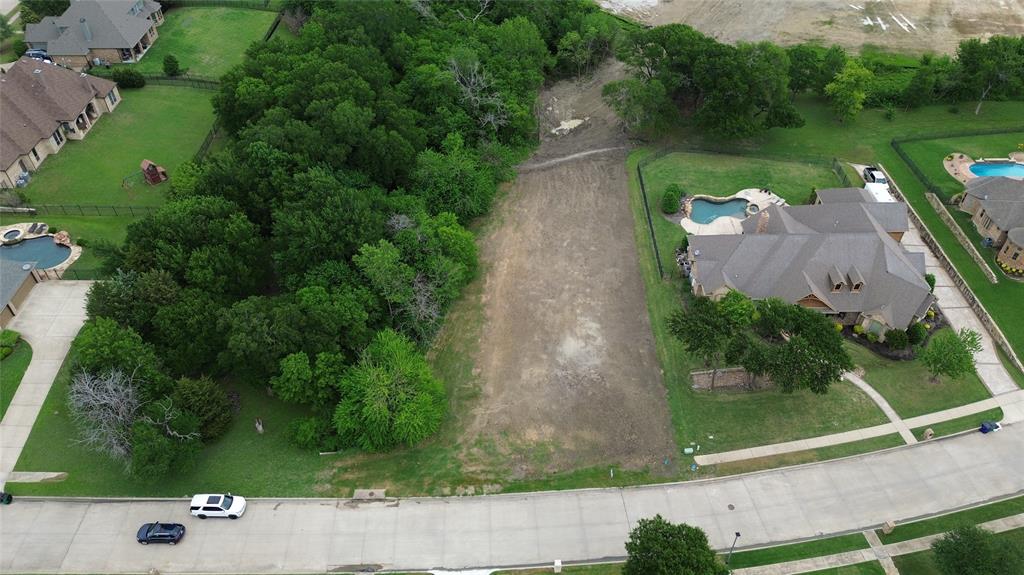 208 Mockingbird Lane