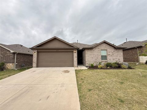 Photo of 2332 Burleson Road, Sherman, TX 75090 (MLS # 21240033)