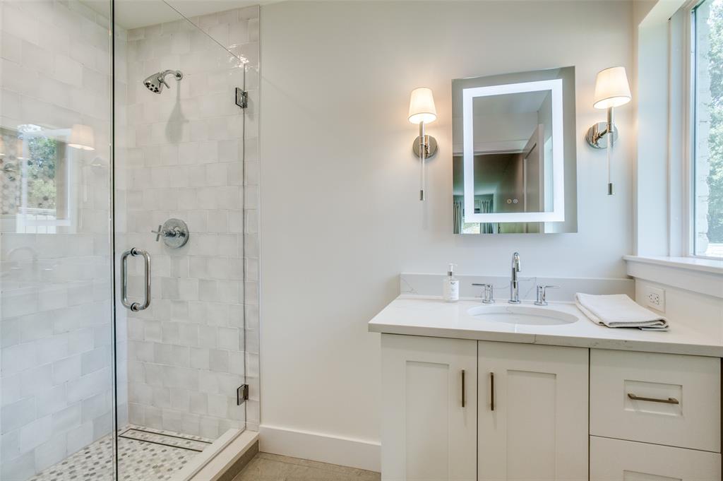 Manchester Downs - Residential