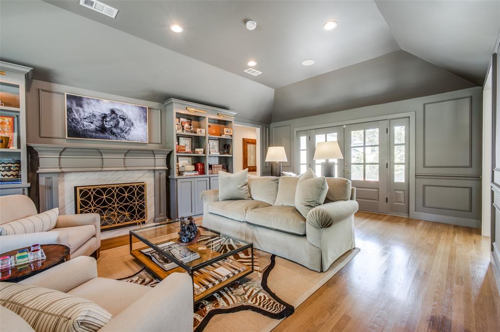 Manchester Downs - Residential