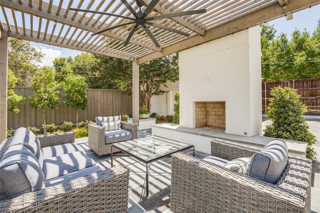 Manchester Downs - Residential