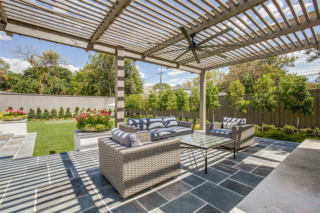 Manchester Downs - Residential