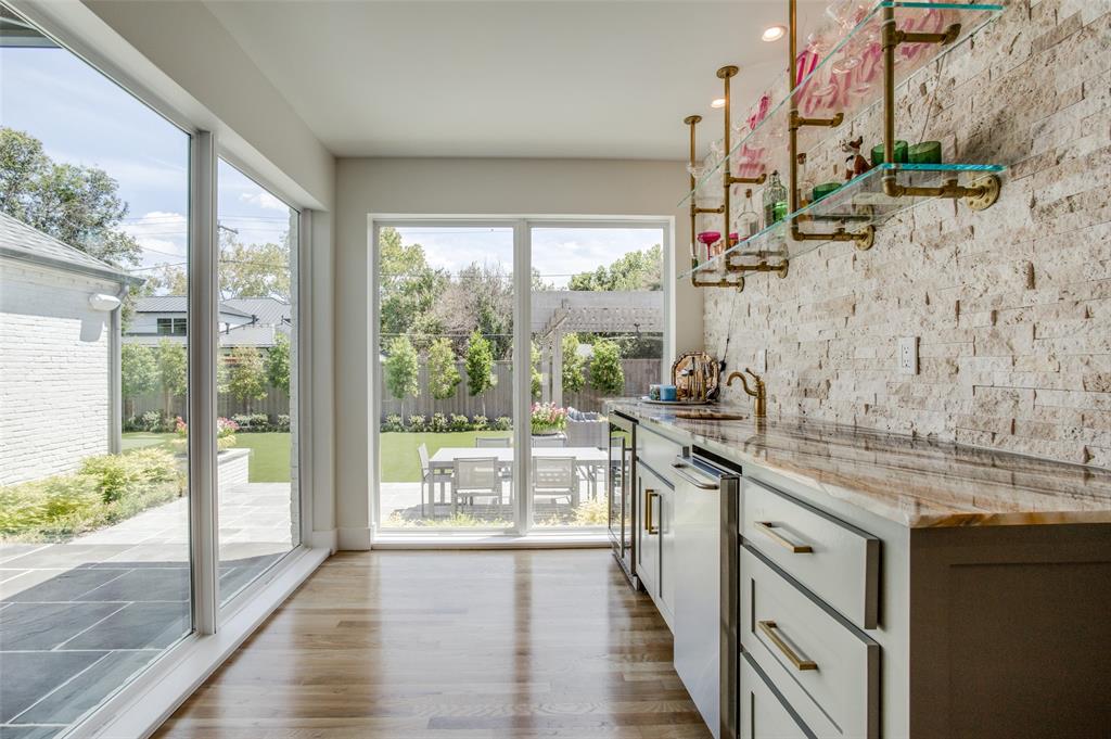 Manchester Downs - Residential