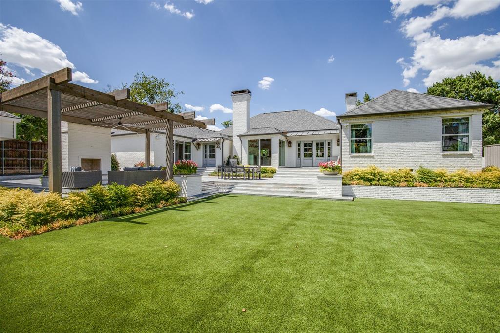 Manchester Downs - Residential