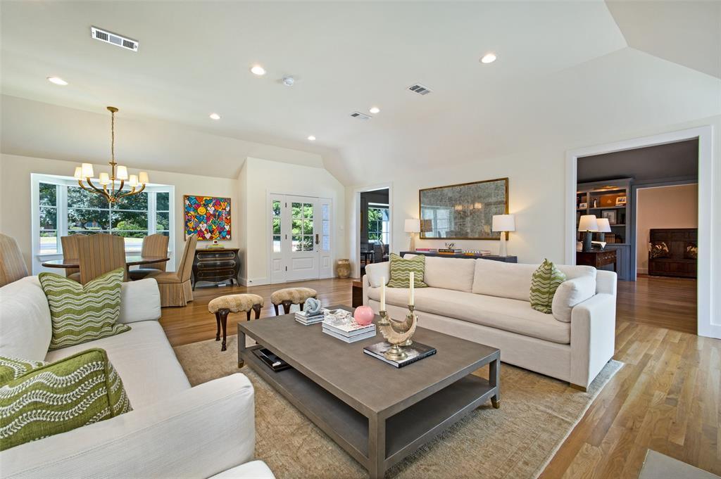 Manchester Downs - Residential